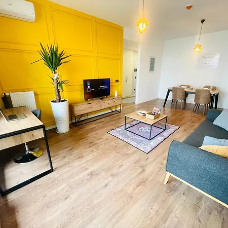 Staylux Apartment